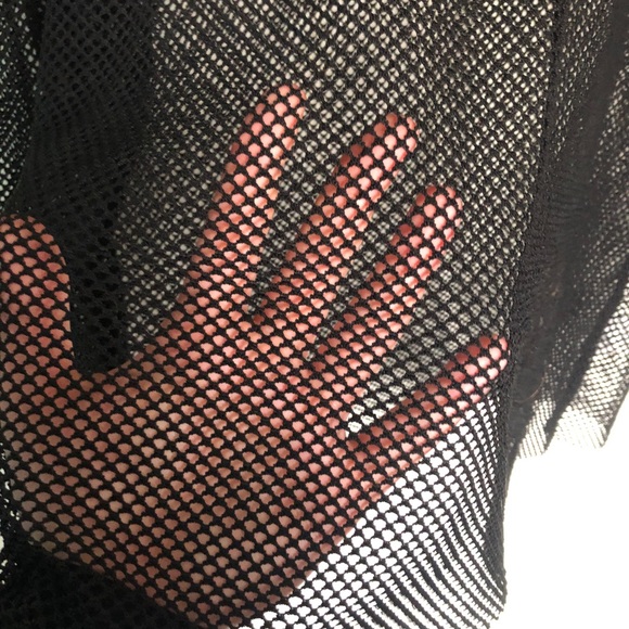 Top - Picture 2 of 3